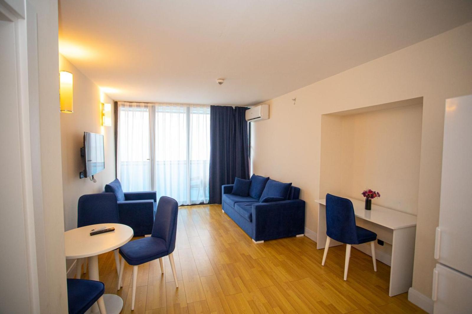 Suites Orbi City Aparthotel باتومي المظهر الخارجي الصورة