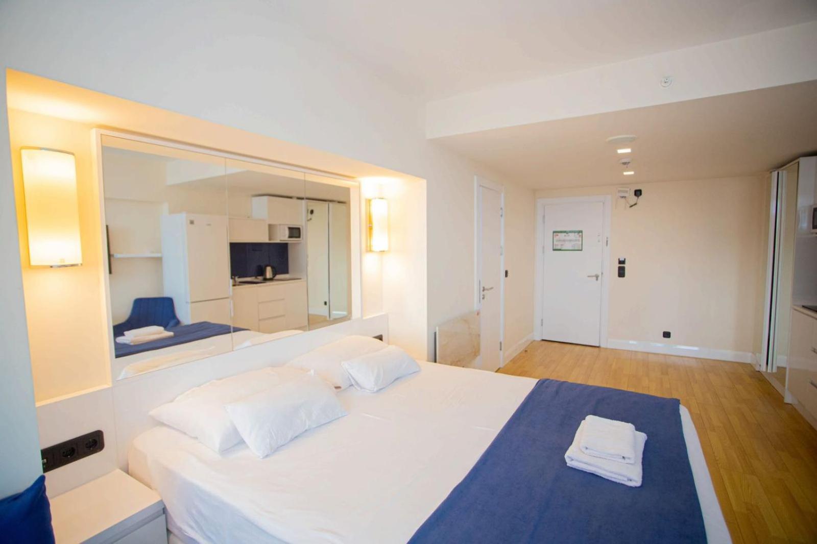 Suites Orbi City Aparthotel باتومي المظهر الخارجي الصورة