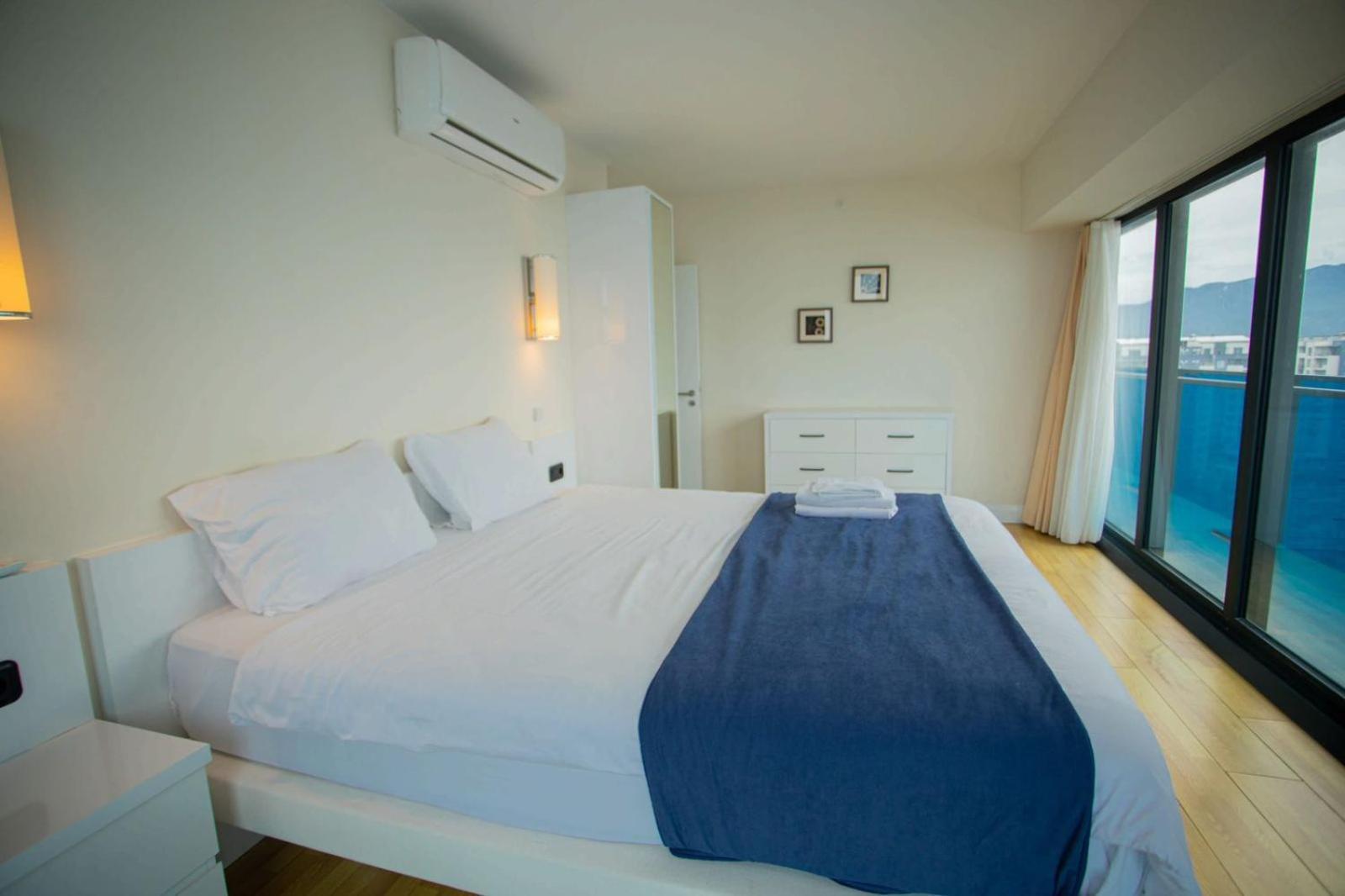 Suites Orbi City Aparthotel باتومي المظهر الخارجي الصورة