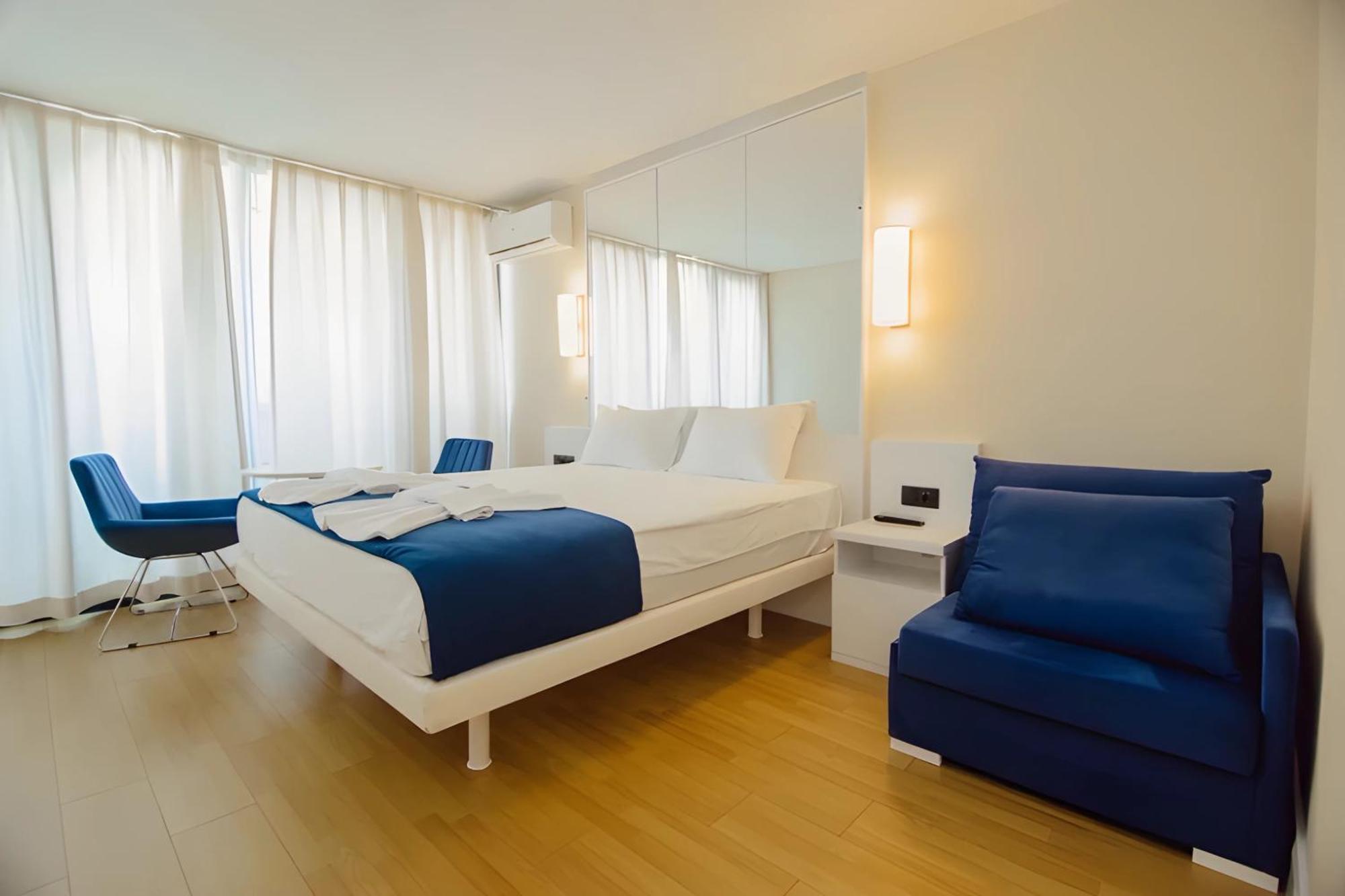 Suites Orbi City Aparthotel باتومي المظهر الخارجي الصورة
