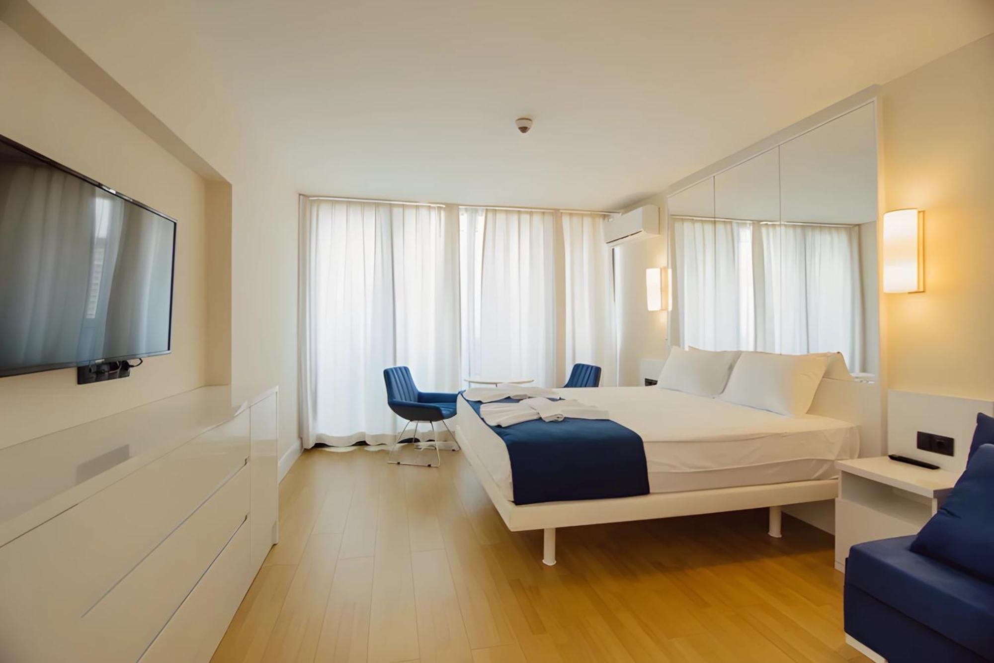 Suites Orbi City Aparthotel باتومي المظهر الخارجي الصورة